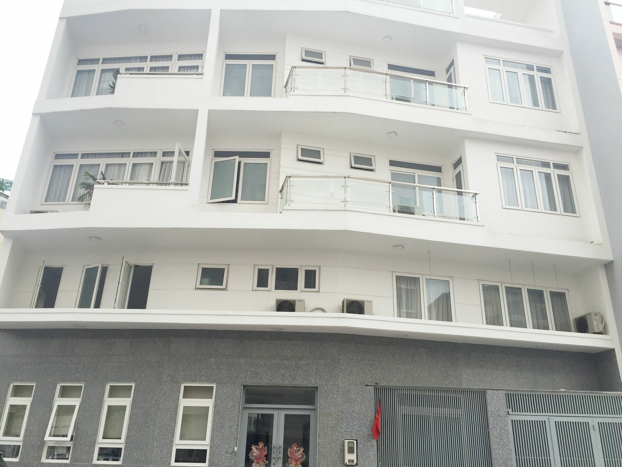 M-H Serviced Apartment Ho Chi Minh-staden Exteriör bild