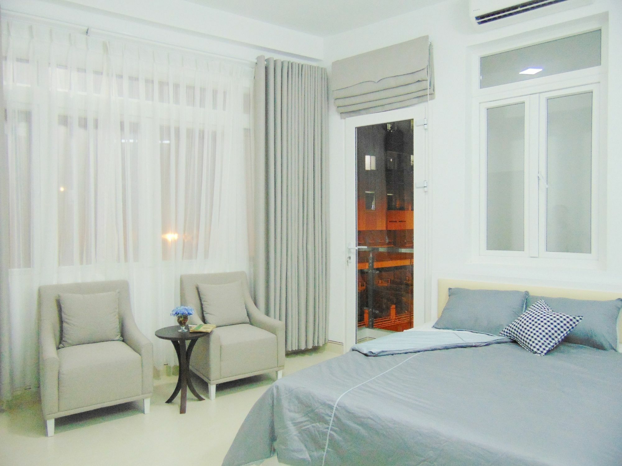 M-H Serviced Apartment Ho Chi Minh-staden Exteriör bild